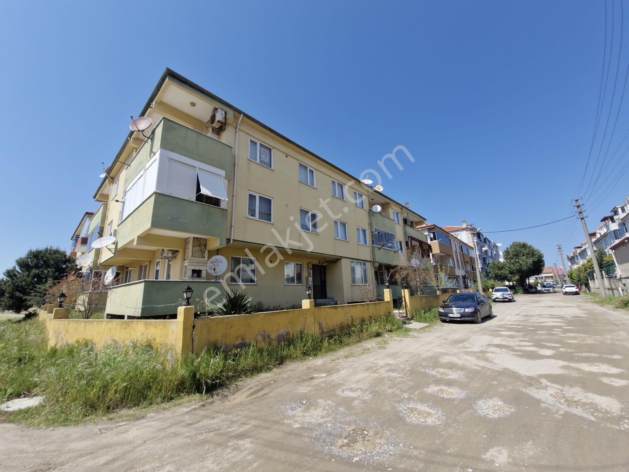 Karasu'da Denize 50 Metre Mesafede Eşyalı 2+1 Kiralık Daire - Görsel 2
