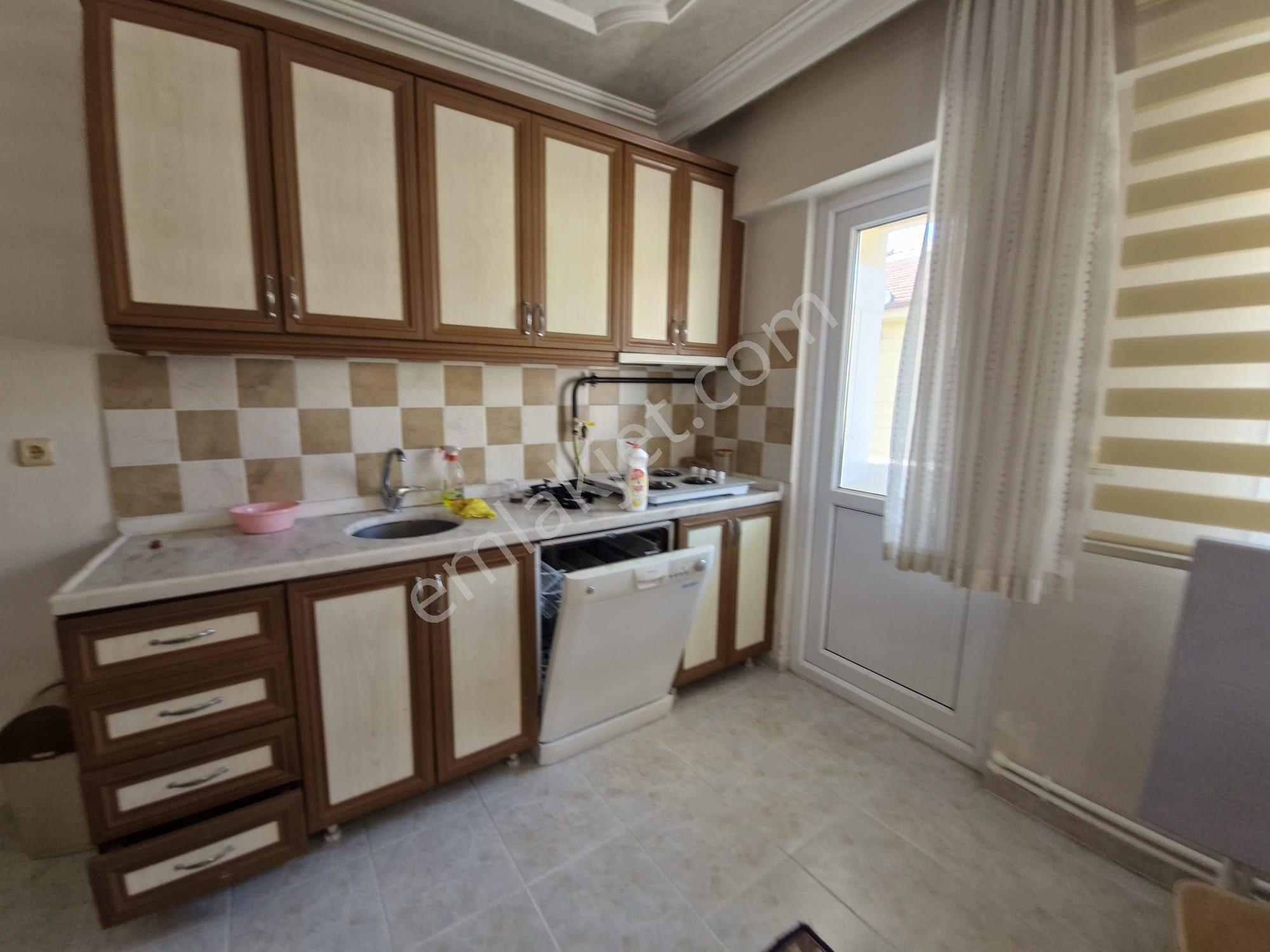 Karasu'da Denize 50 Metre Mesafede Eşyalı 2+1 Kiralık Daire - Görsel 7