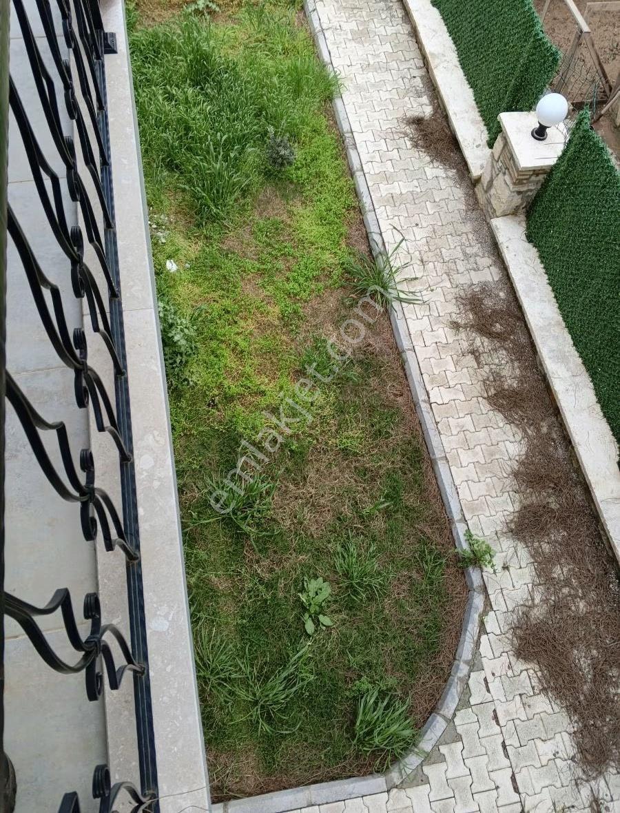 Foça Haciveli'de Müstakil Bahçeli 2+1 Villa - Görsel 30