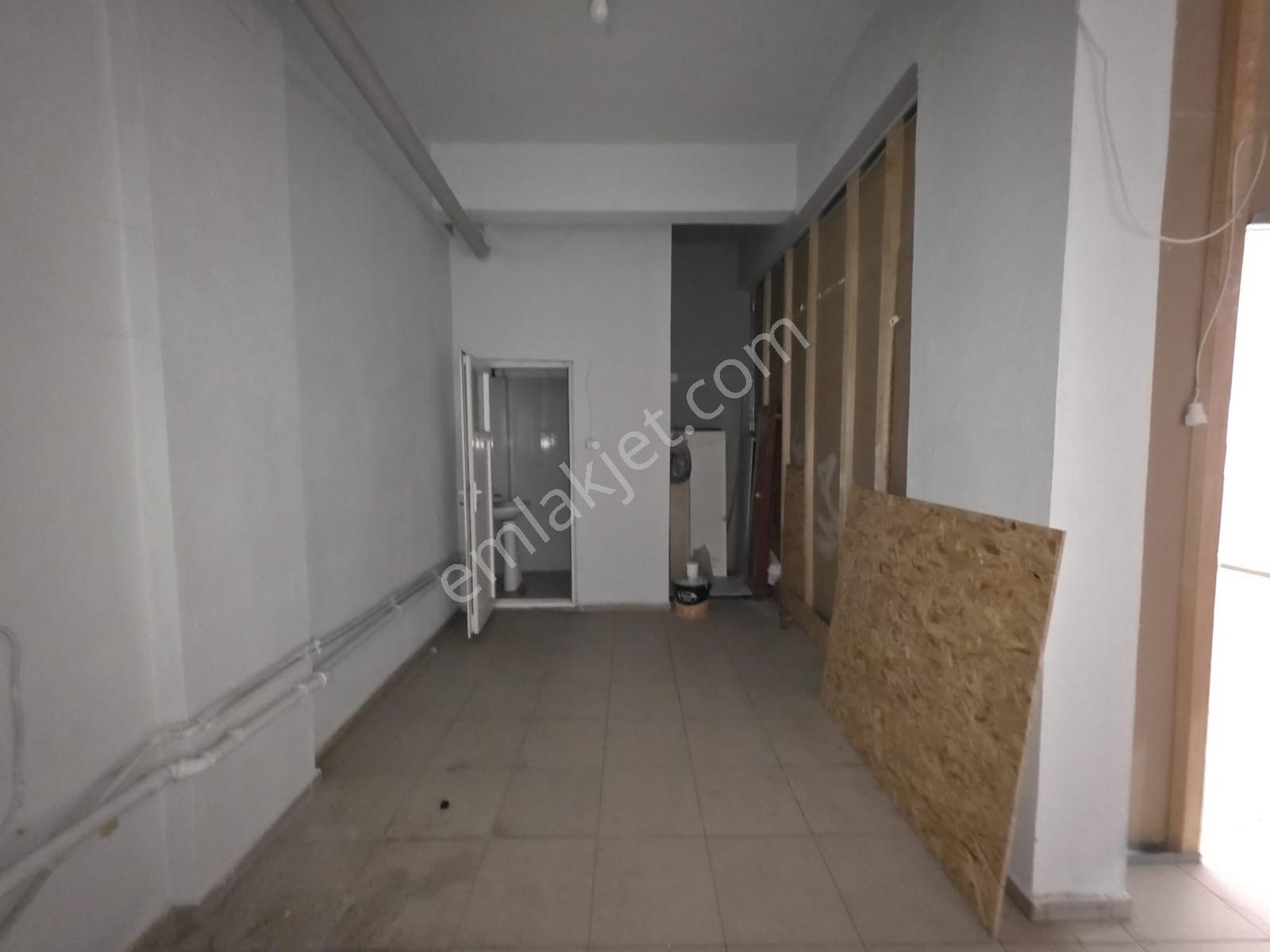 Çanakkale Biga Tekel Meydanında Kiralık Dükkan - Görsel 10