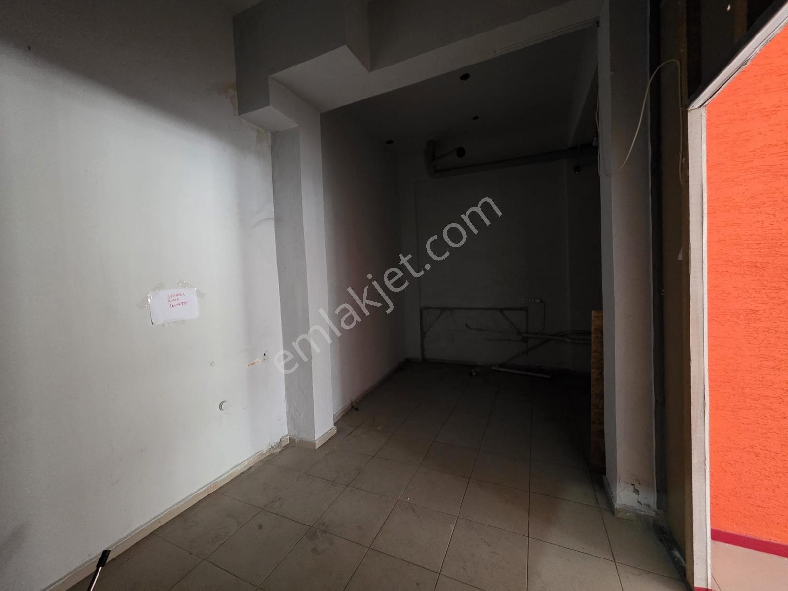 Çanakkale Biga Tekel Meydanında Kiralık Dükkan - Görsel 8