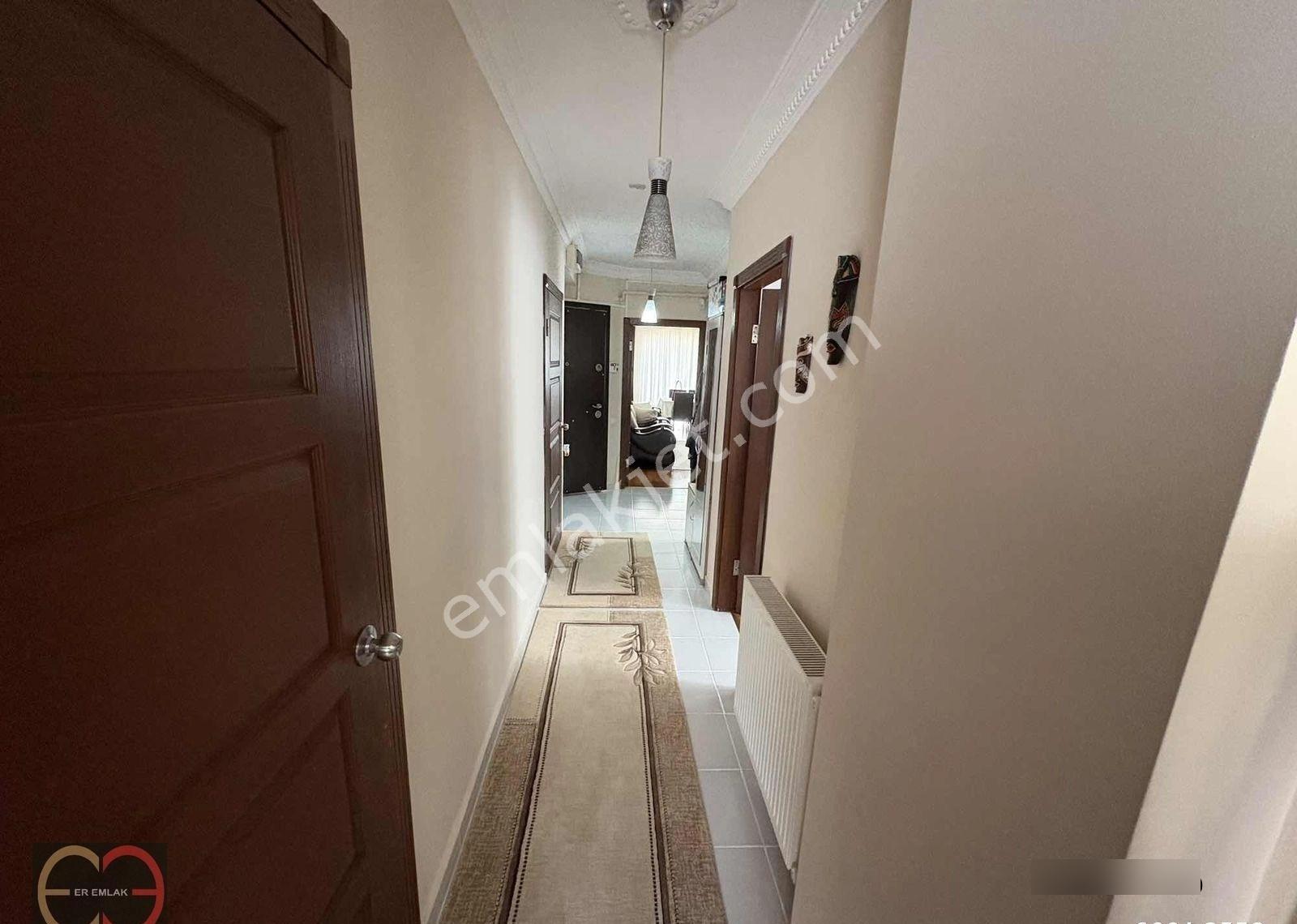 Arakat Bakımlı Satılık 3+1 Daire - Görsel 2
