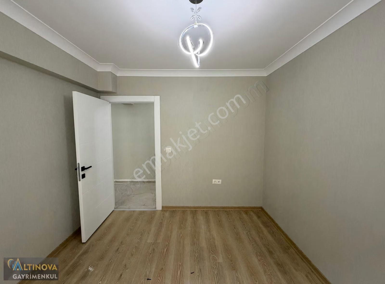 Keçiörende Sıfır Full Yapılı Kat Konumunda Satılık 3+1 Daire - Görsel 17
