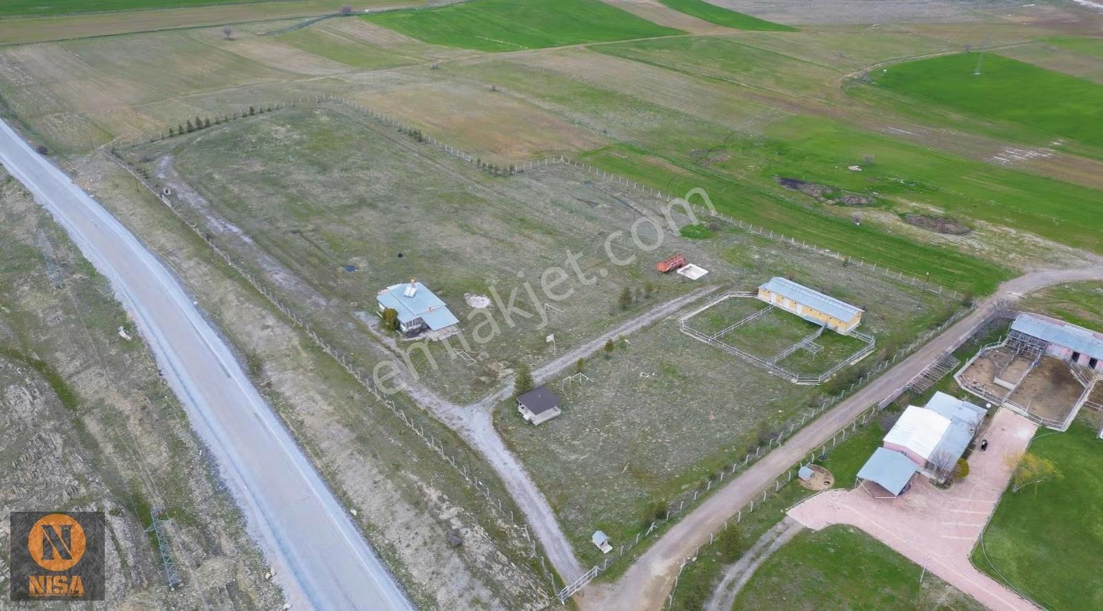 Nisa'dan Sarayönü Kurşunlu'da Ticari Arsa