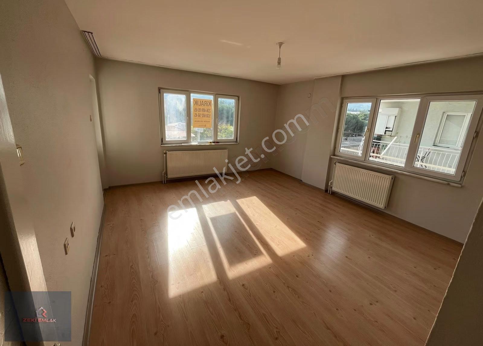 Akgedik Zeki Emlak'tan Merkez Efendi Hast. Karşısı Kiralık 3+1 - Görsel 15