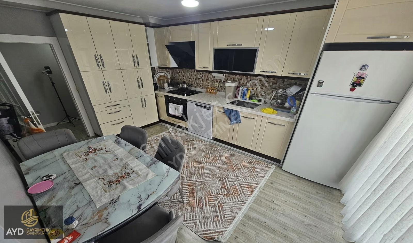 Ayd'den M.kemal Mah Satılık 3+1 Ara Kat 138m2 Daire