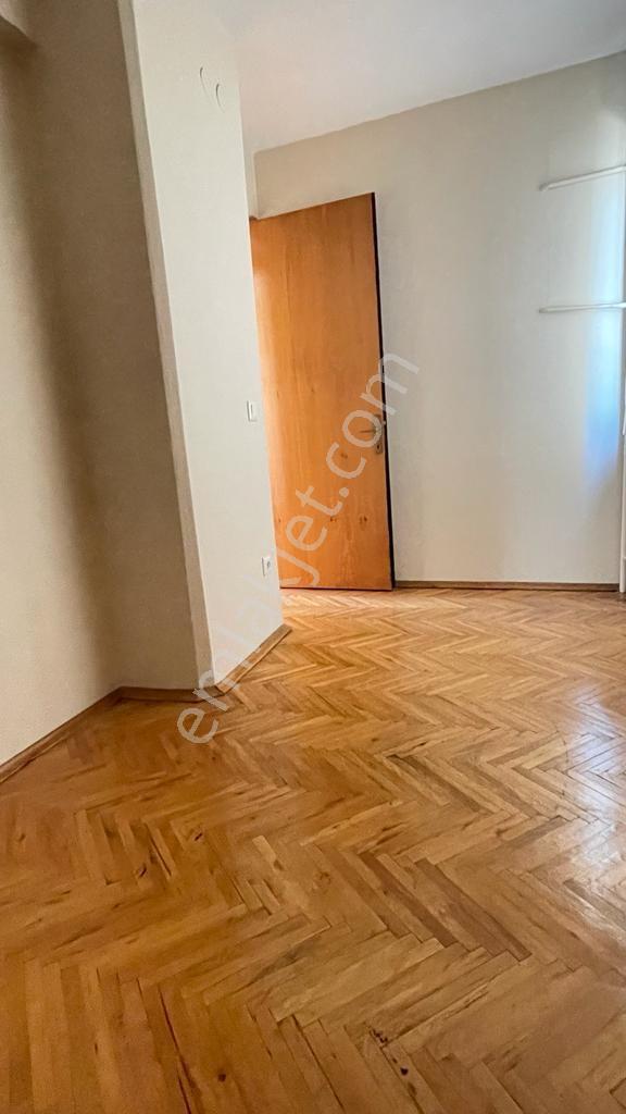 Çiğdem Emlak´tan Matbaacılar Sitesinde 3+1 Lüks Daire - Görsel 17