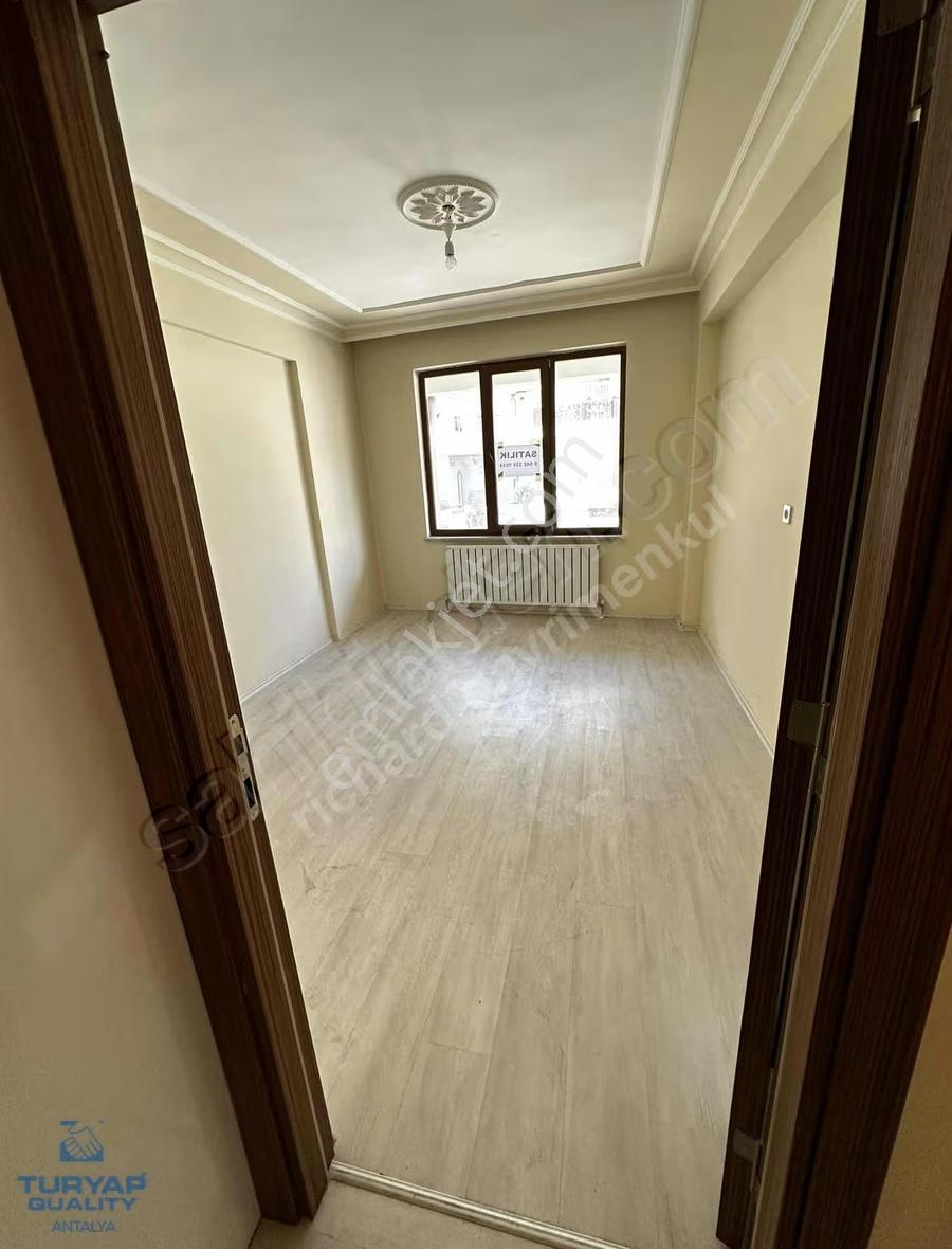 Beyşehir Yeni Mahallede Geniş Sıfır 3+1 Yüksek Giriş Daire - Görsel 10
