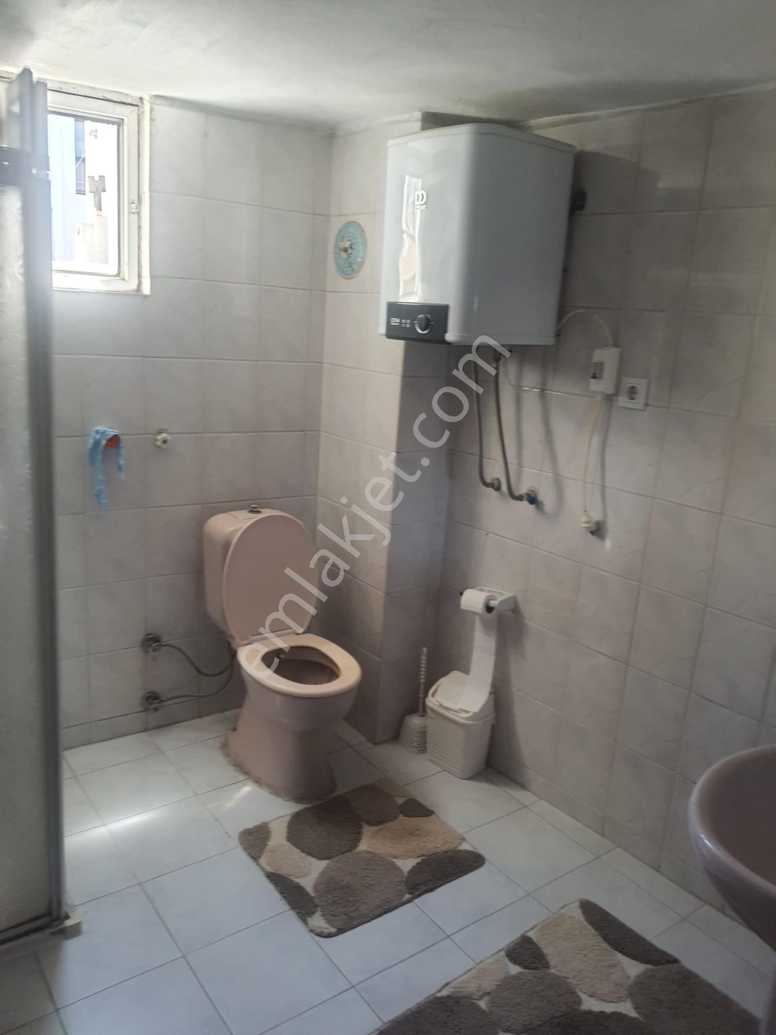 Kuşadası Satılık 3+1 Daire Her Yere Yürüme Mesafesinde Merkezde - Görsel 13