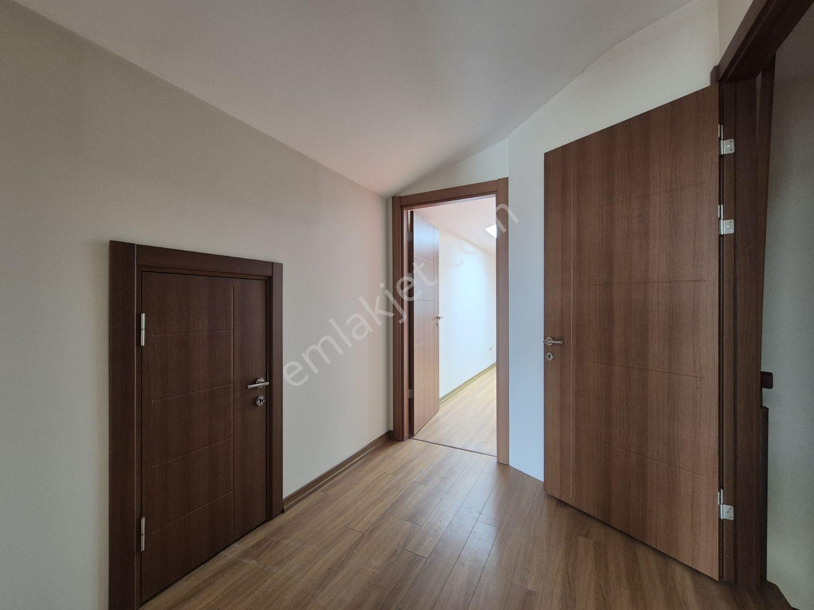 29 Ekim Mahallesi Özsehakent Sitesinde 5+1 Dubleks Daire - Görsel 22