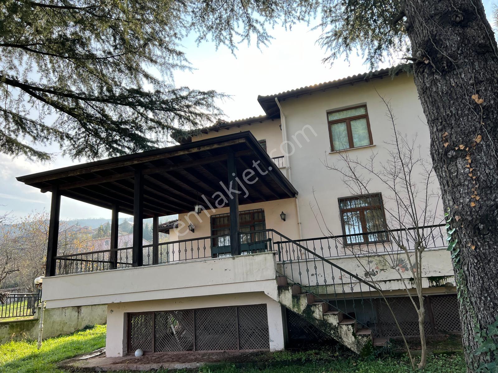 Kartepe Maşukiye 5+2 Satılık Villa - Görsel 33