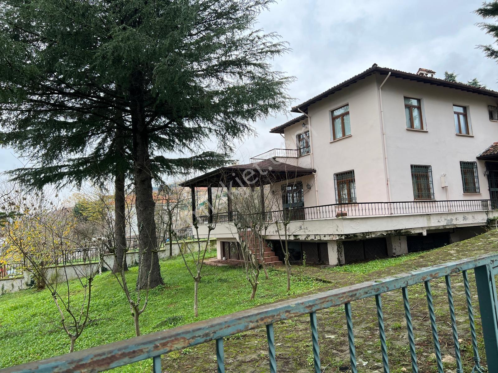 Kartepe Maşukiye 5+2 Satılık Villa - Görsel 24
