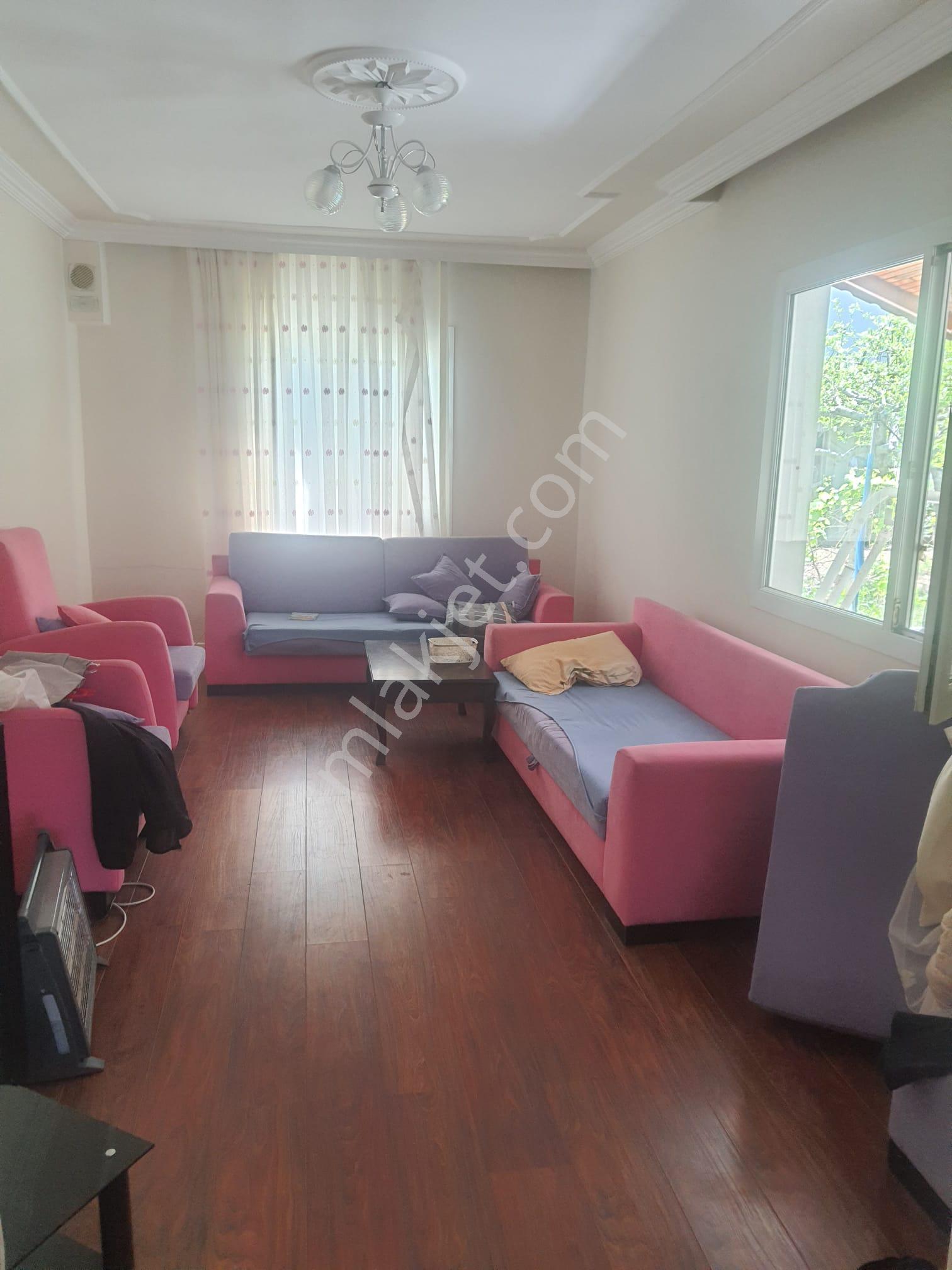 Kuşadası Kirazlı Köyü'nde Satılık 4+2 Çiftlik Evi - Görsel 28