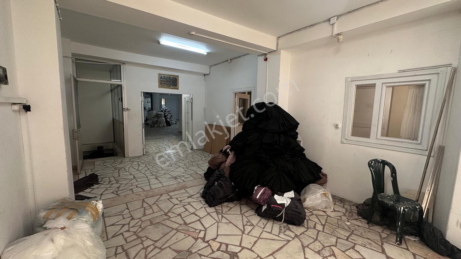 Veliefendi'de 1200m2 2katlı Düz Giriş Her İşe Uygun Fırsat Dkkn - Görsel 15
