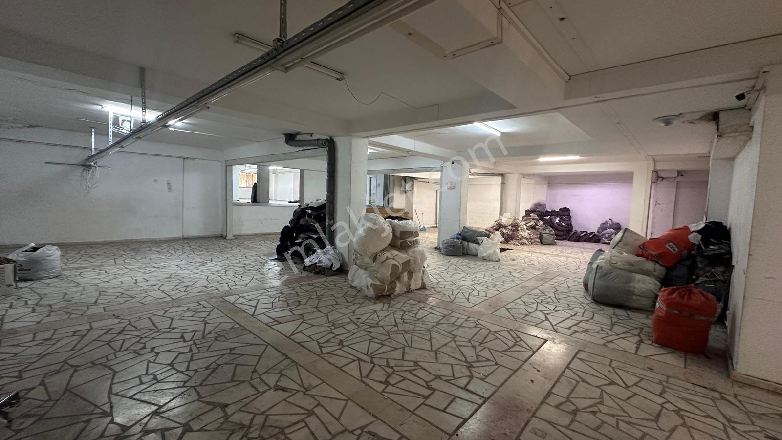 Veliefendi'de 1200m2 2katlı Düz Giriş Her İşe Uygun Fırsat Dkkn - Görsel 19