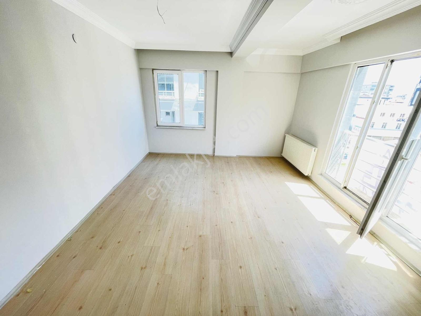 Atakentte Atasam Hastanesi Yanı Satılık Arakat 3+1 Daire - Görsel 9