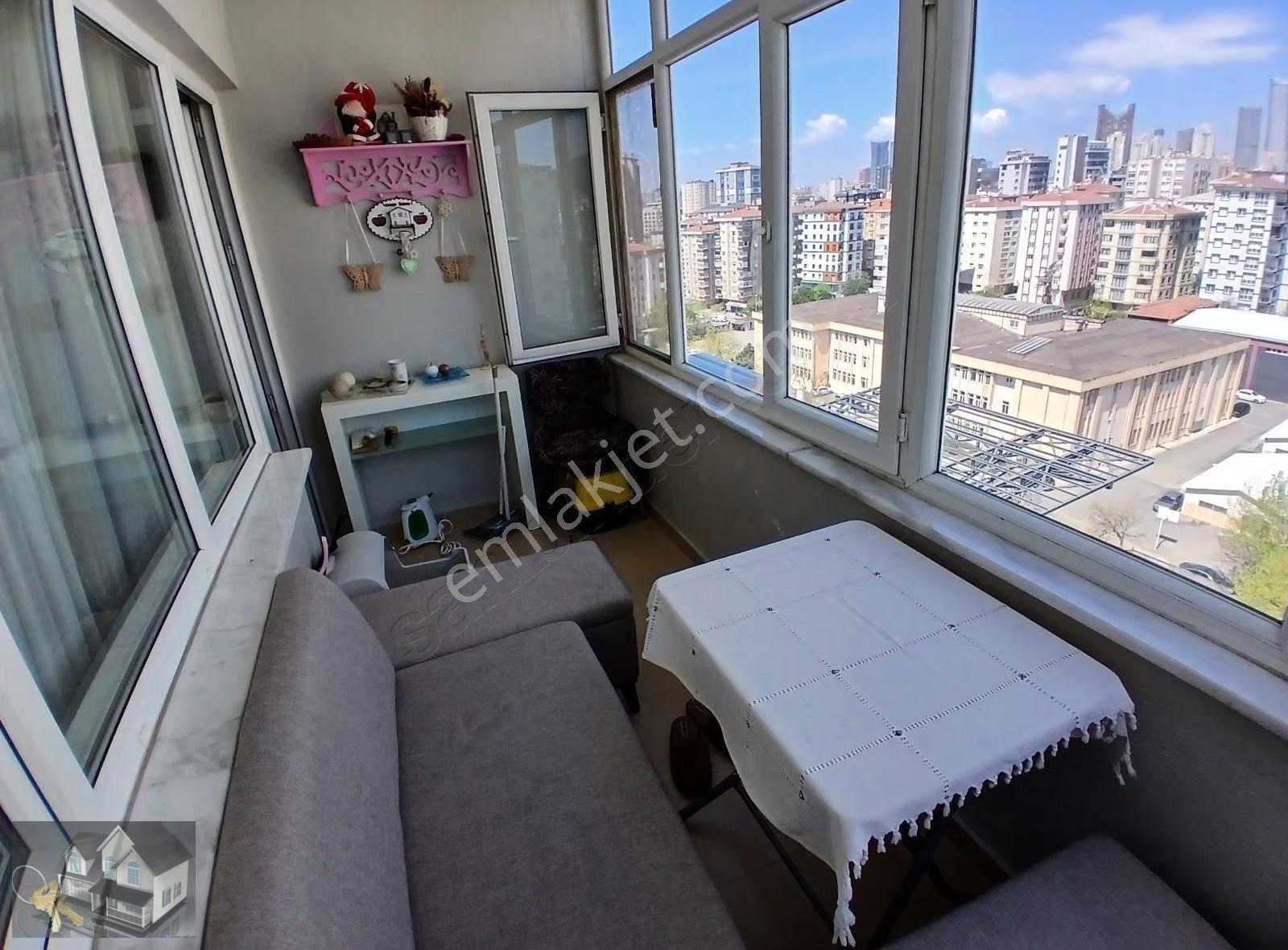 İçerenköyde Site İçeresinde 2+1 100m2 Geniş Balkonlu Manzaralı - Görsel 6