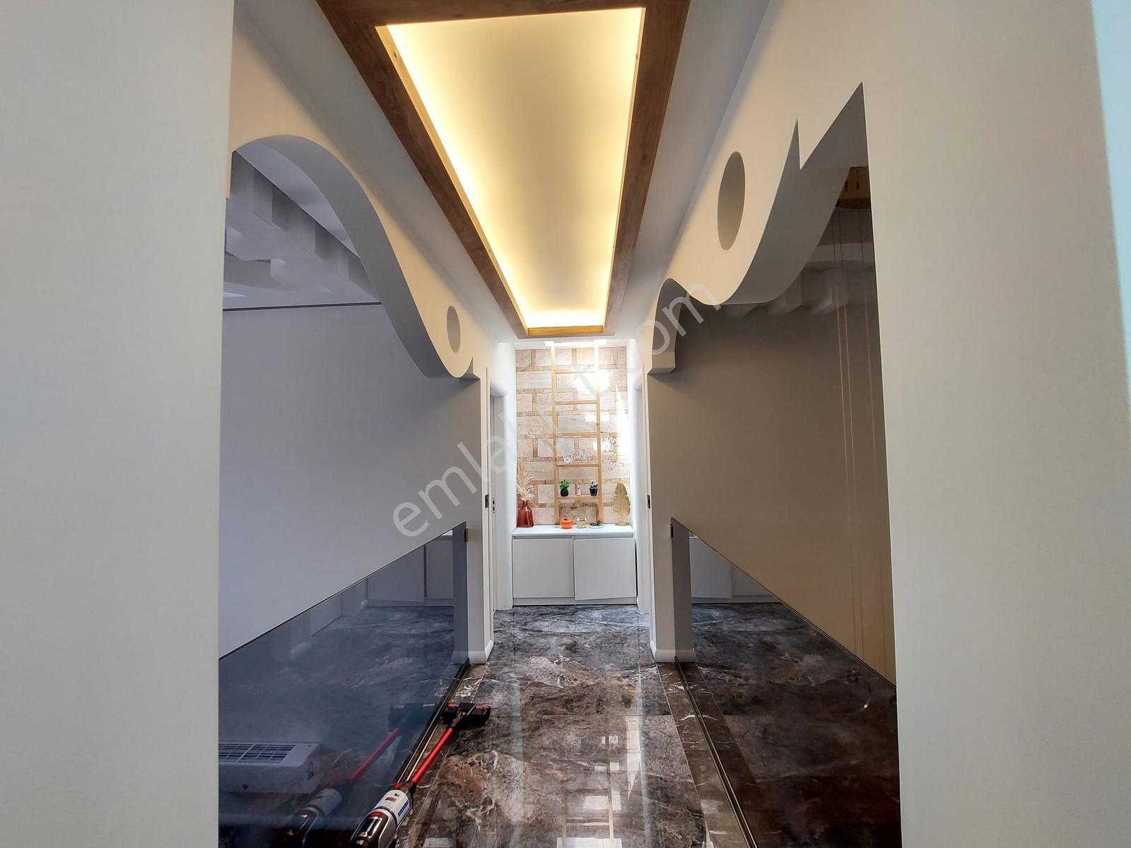 Denize Yakın Özel Havuzlu Müstakil Ultra Lüx 4+1 Villa - Görsel 24