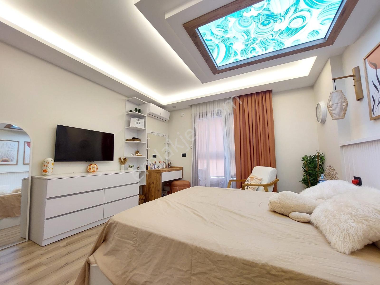 Denize Yakın Özel Havuzlu Müstakil Ultra Lüx 4+1 Villa - Görsel 23