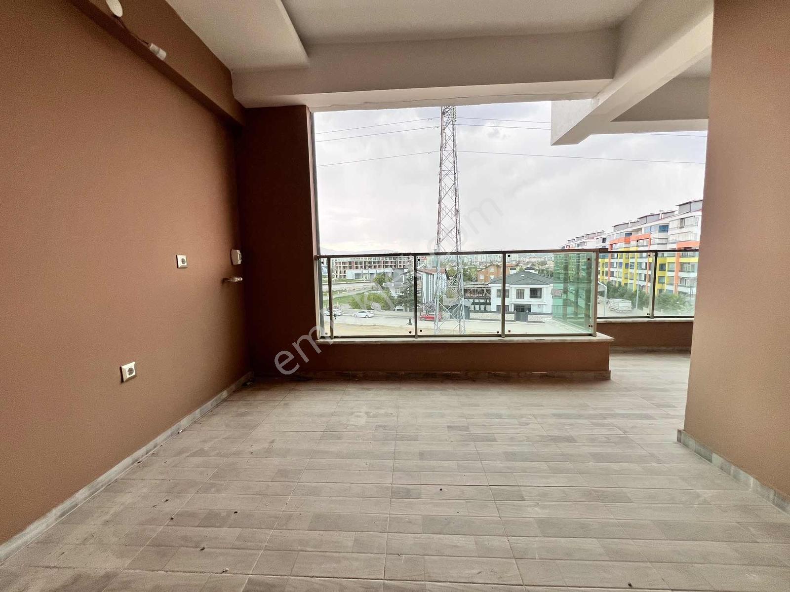 Gazze Caddesi Örnekpark'ta 3+1 Arakat Satılık Daire - Görsel 23
