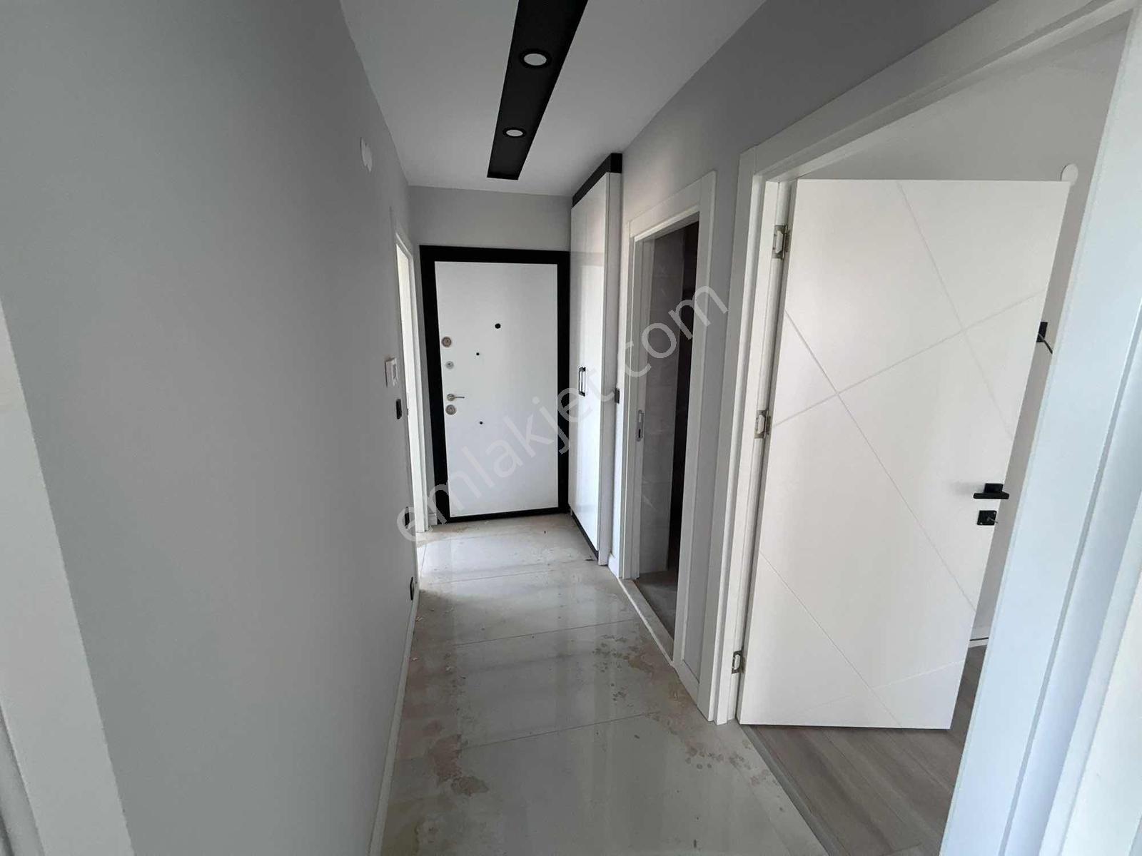 Şelale Mah Sıfır Üstü Çatılı Kullanışlı Daire - Görsel 17