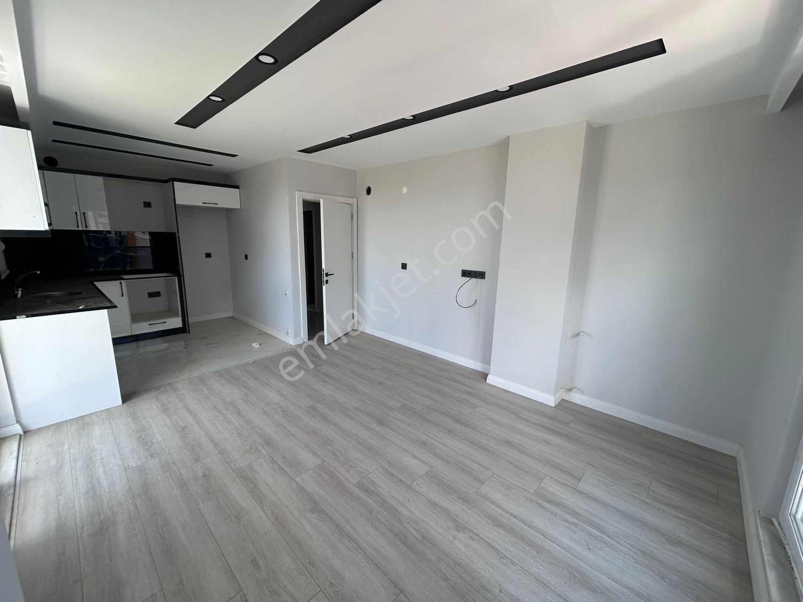 Şelale Mah Sıfır Üstü Çatılı Kullanışlı Daire - Görsel 12