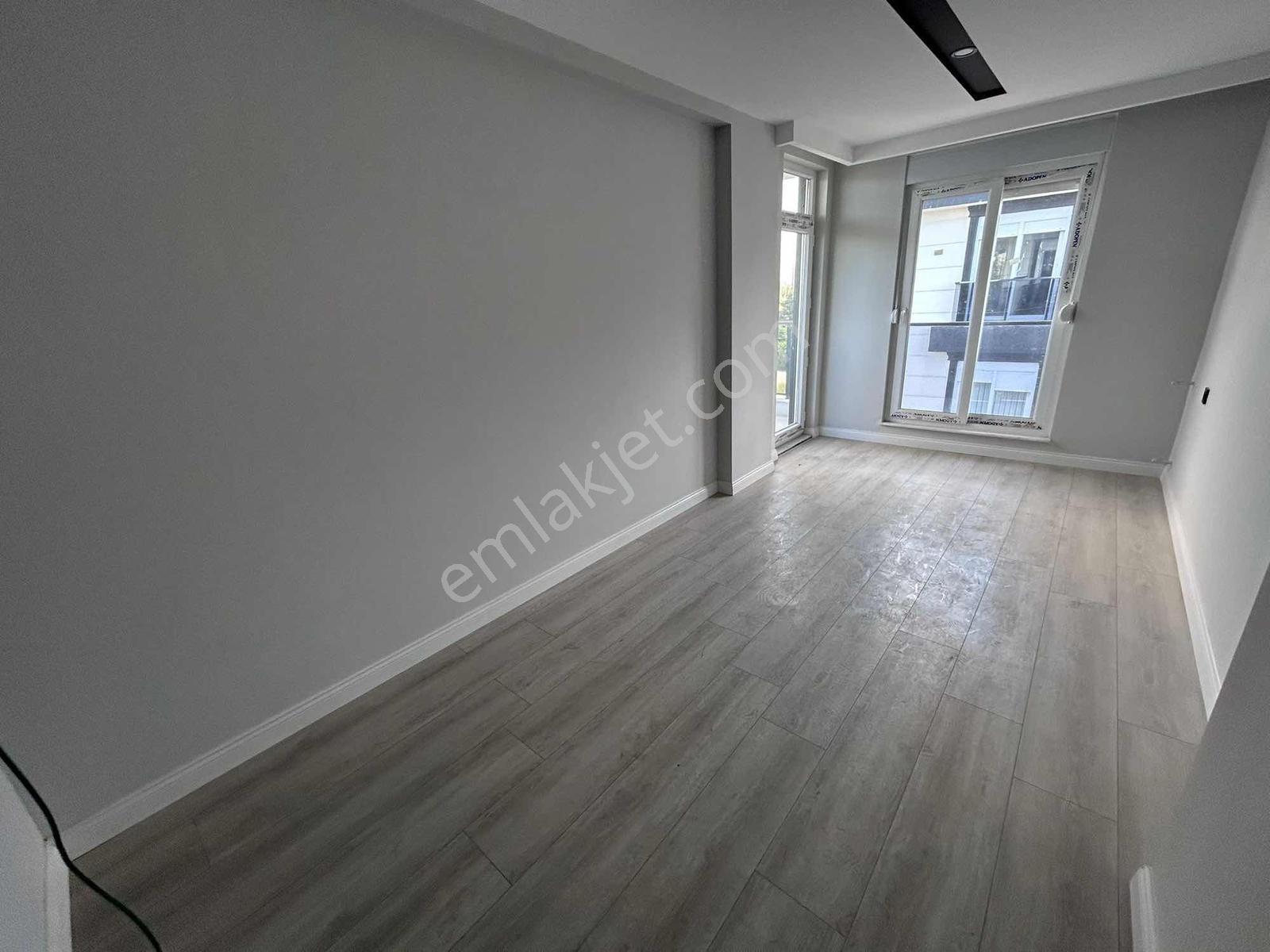 Şelale Mah Sıfır Üstü Çatılı Kullanışlı Daire - Görsel 11