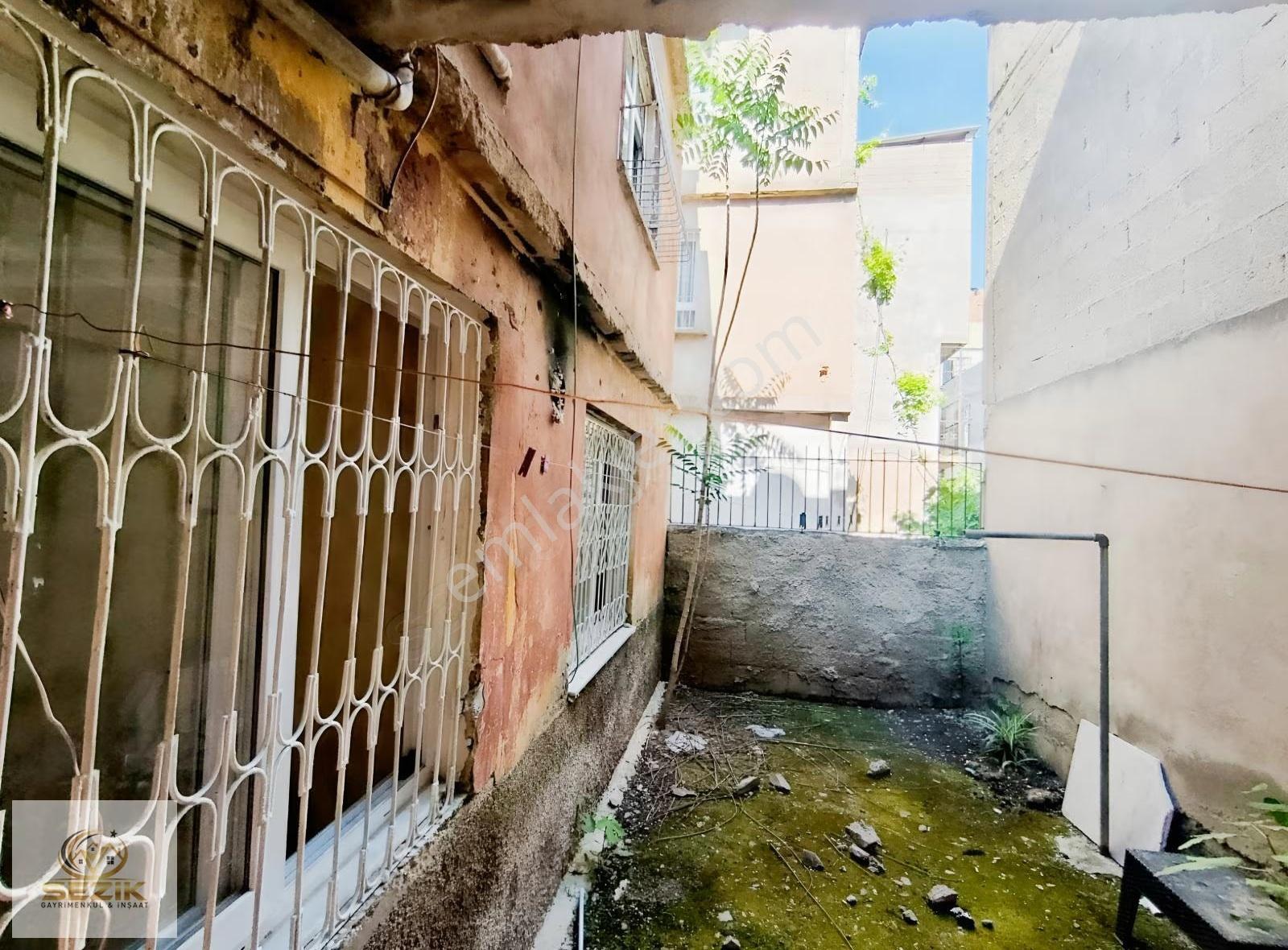Gülbahçe Mah 147 M² Tapu'lu 2 Katlı Komple Satılık Müstakil Ev - Görsel 3