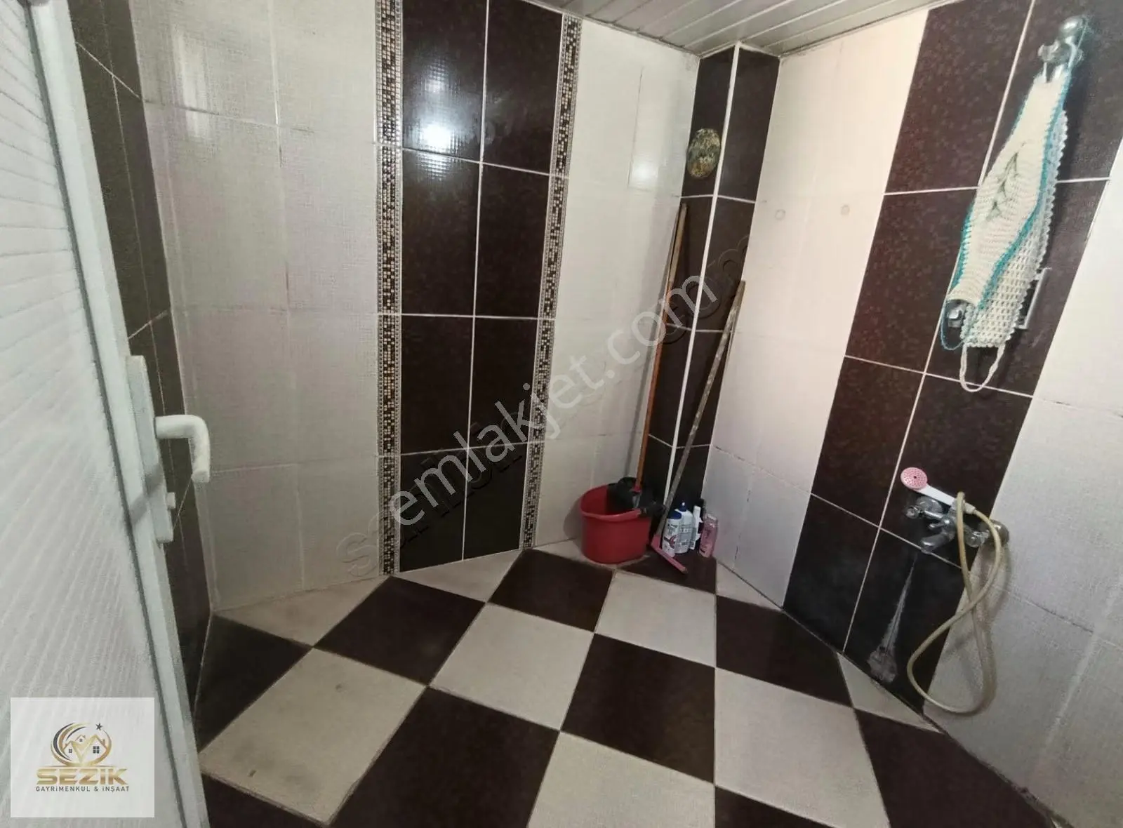 Gülbahçe Mah 147 M² Tapu'lu 2 Katlı Komple Satılık Müstakil Ev - Görsel 4