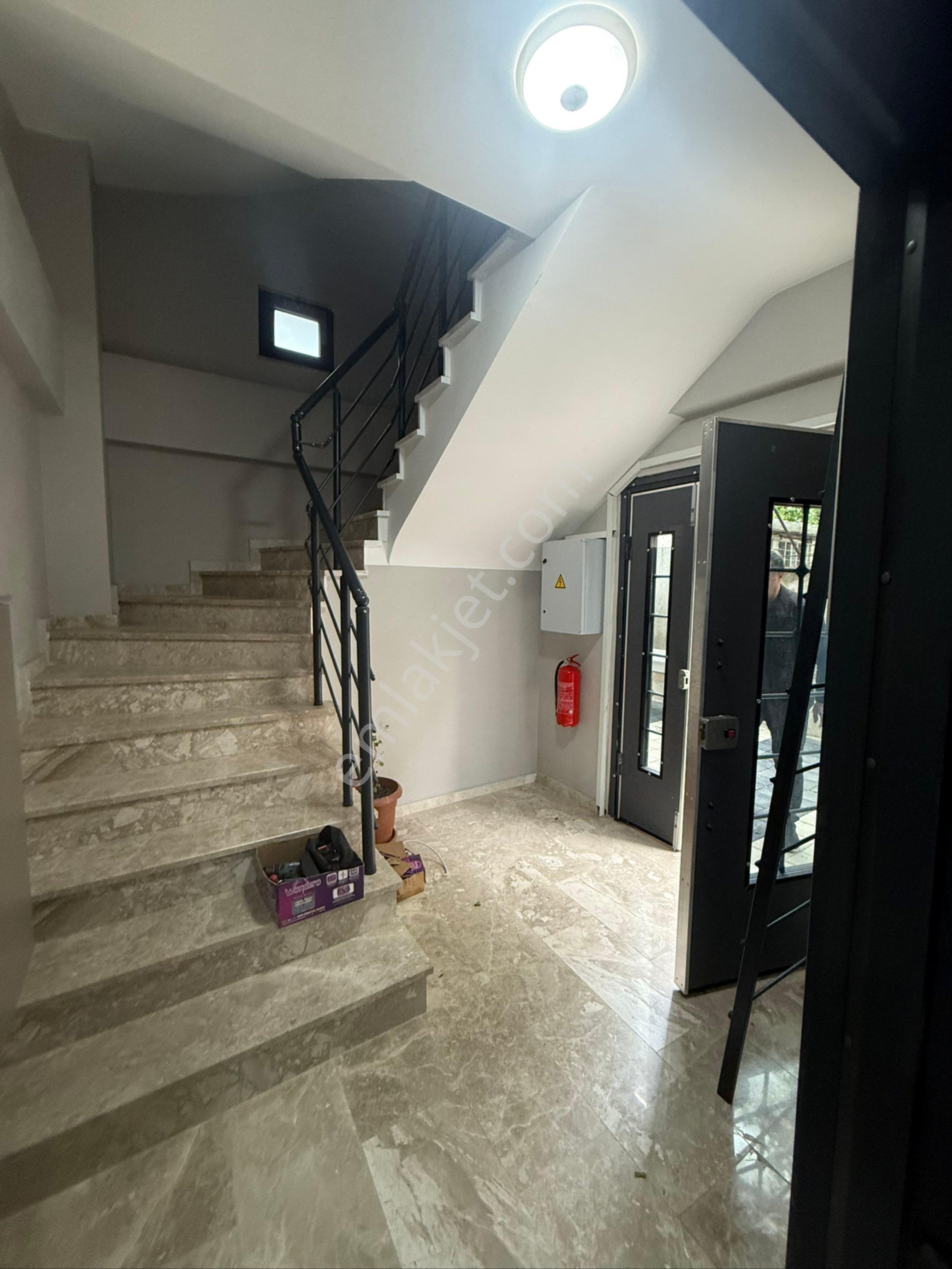 Çayırova Kocaeli Özgürlük Mah İstiklal Cad Yakı Giriş Yeni Daire - Görsel 18