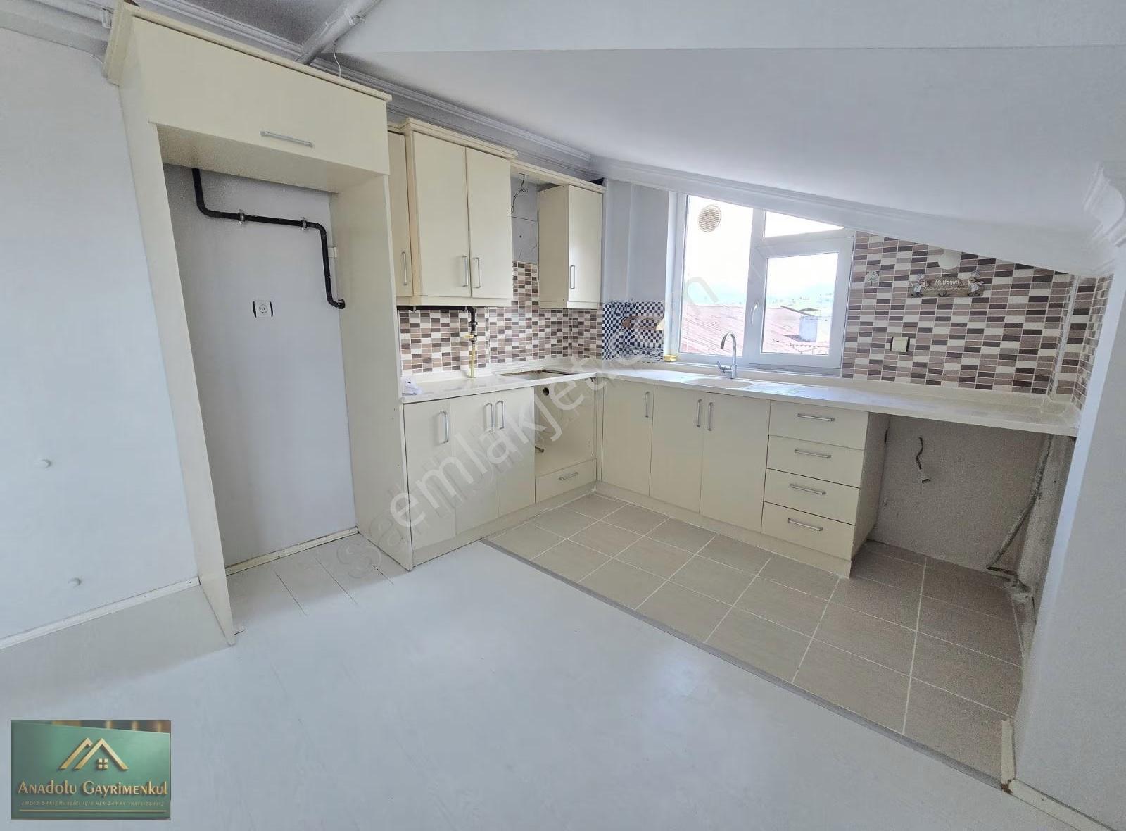 Anadolu Gayrimenkul Şahincili Kiralık 3+1 Çatıkat Daire - Görsel 6
