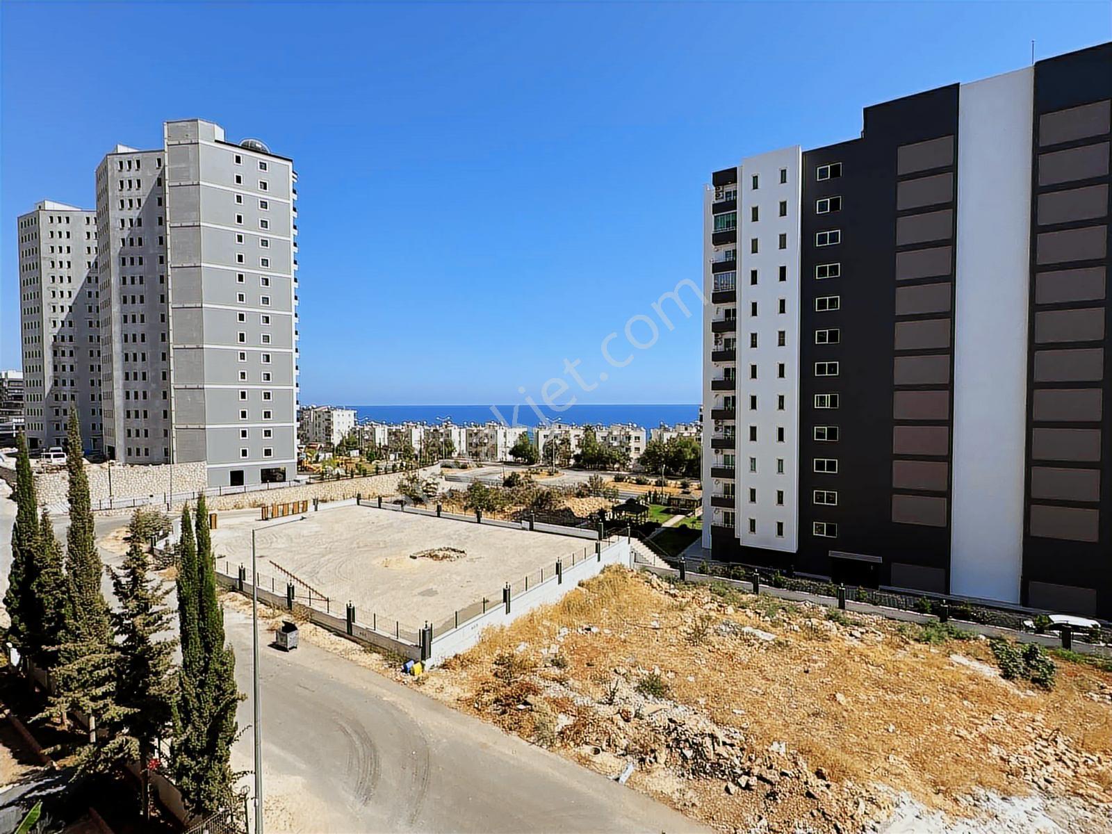 Erdemli Ayaş'ta Havuzlu Sitede Deniz Manzaralı Lüks 1+1 Daire - Görsel 41