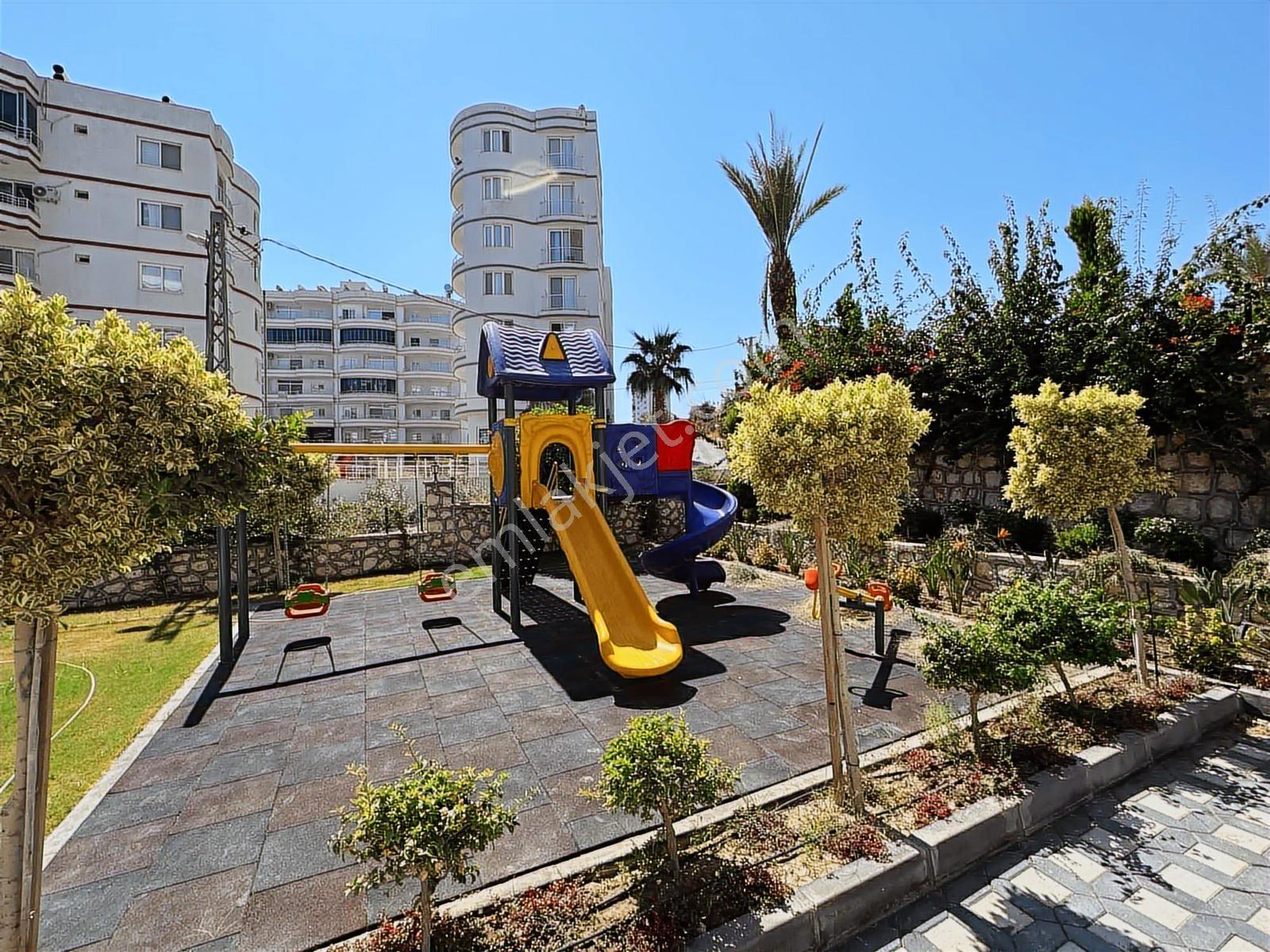 Erdemli Ayaş'ta Havuzlu Sitede Deniz Manzaralı Lüks 1+1 Daire - Görsel 6