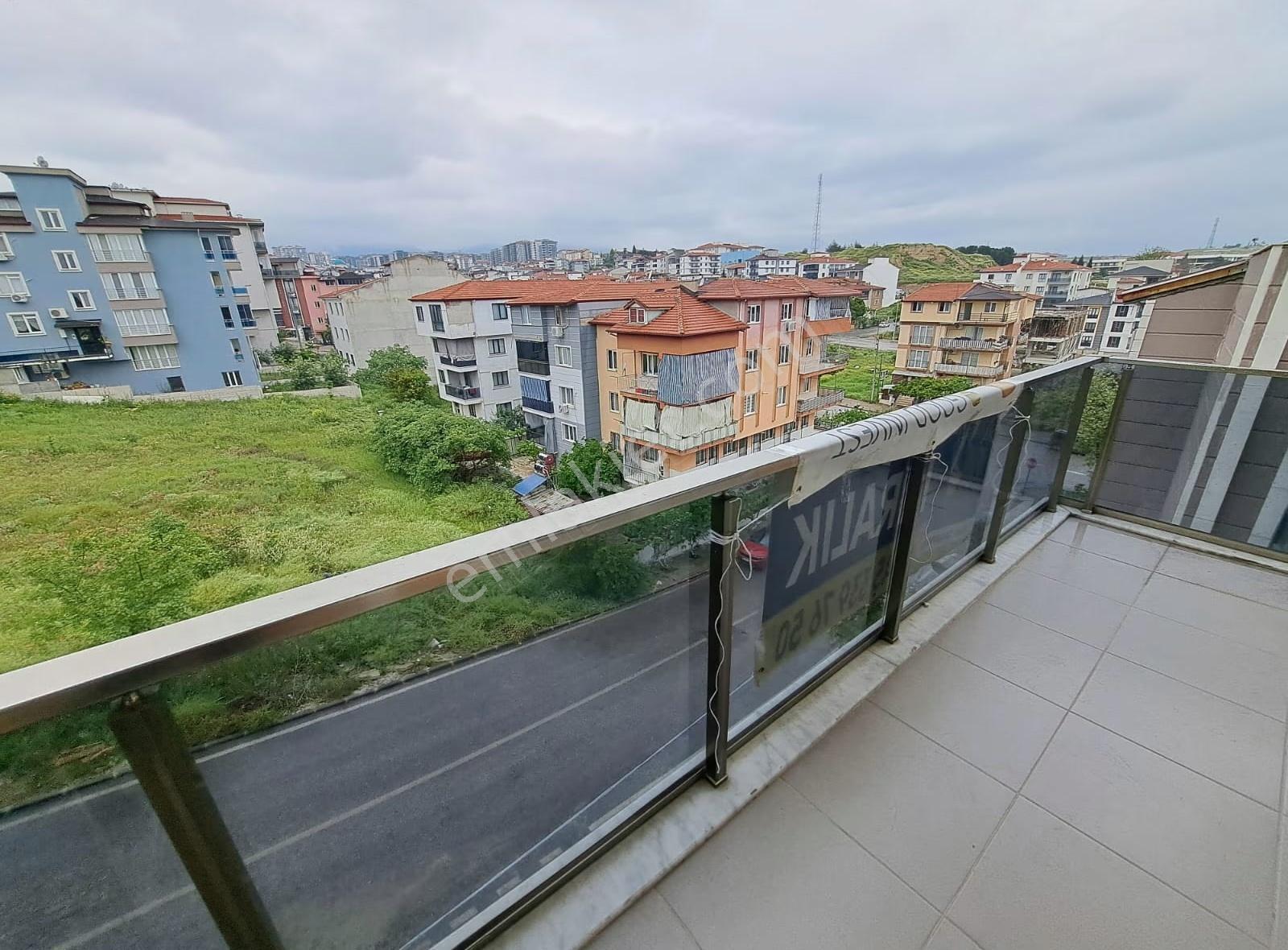 Şemikler Naz Bayrak Yakını Kiralık Arakat 2+1 Daire - Görsel 27