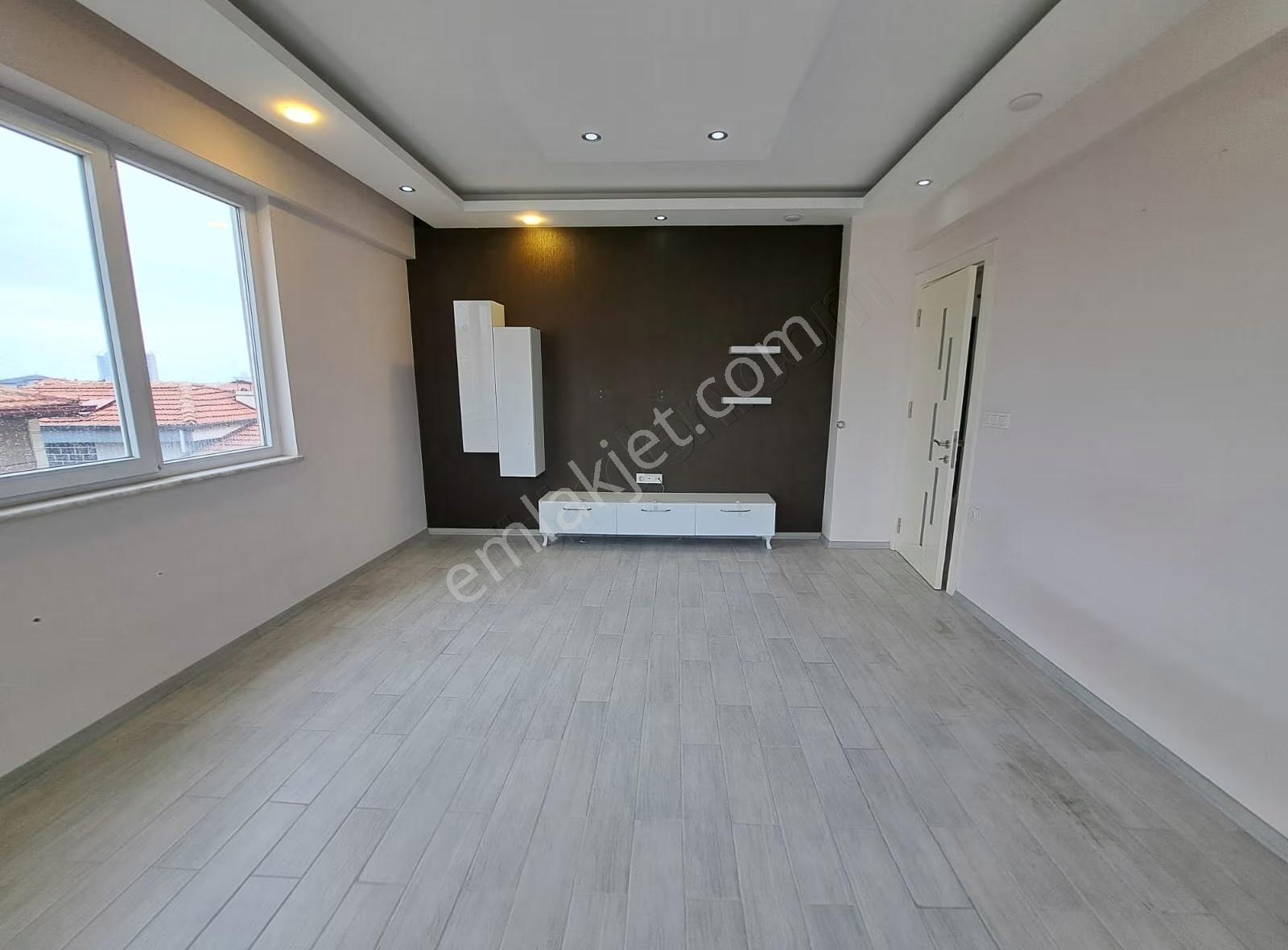 Şemikler Naz Bayrak Yakını Kiralık Arakat 2+1 Daire - Görsel 2