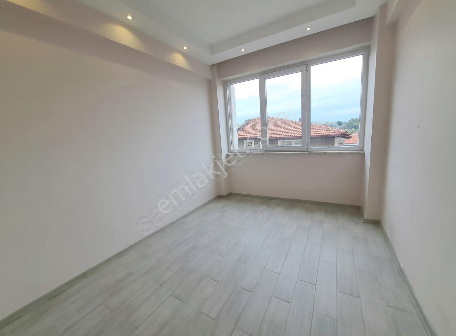 Şemikler Naz Bayrak Yakını Kiralık Arakat 2+1 Daire - Görsel 12