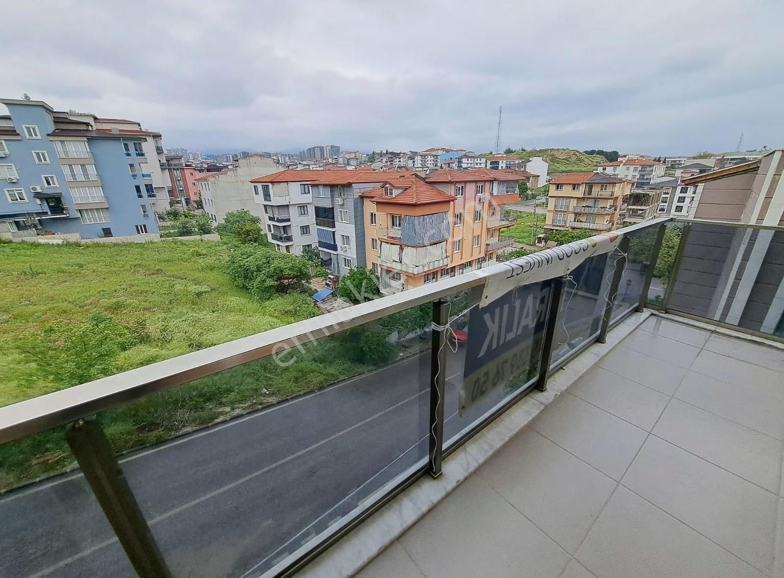 Şemikler Naz Bayrak Yakını Kiralık Arakat 2+1 Daire - Görsel 24