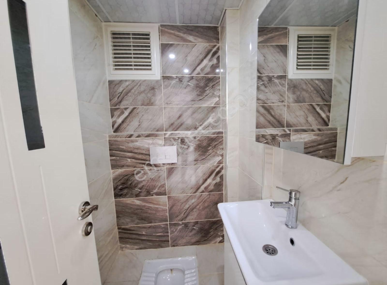 Şemikler Naz Bayrak Yakını Kiralık Arakat 2+1 Daire - Görsel 22