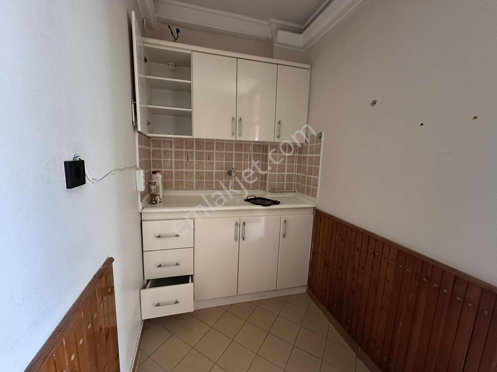 Erdemli Merkezde D400e Sıfır 1+1 Ofis Hükümet Konağı Yanı - Görsel 10