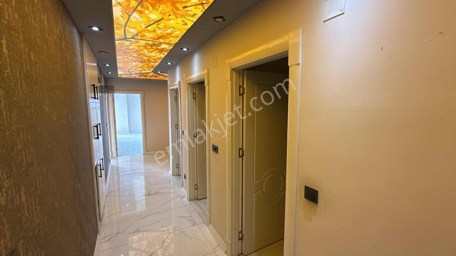 Erdemli Merkezde Mega Park Plazada Satılık 4+1 Daire - Görsel 23