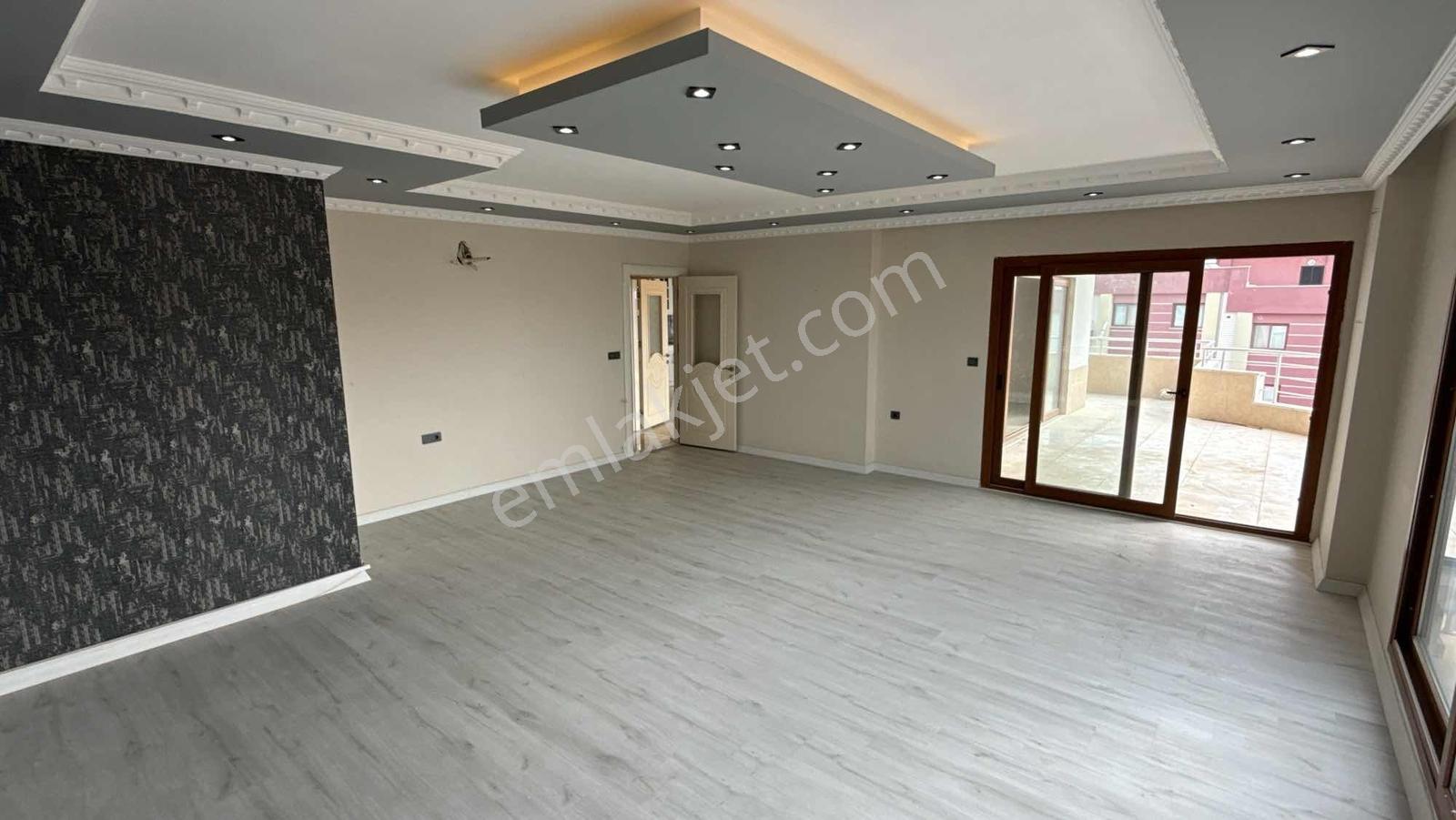 Erdemli Merkezde Mega Park Plazada Satılık 4+1 Daire - Görsel 19