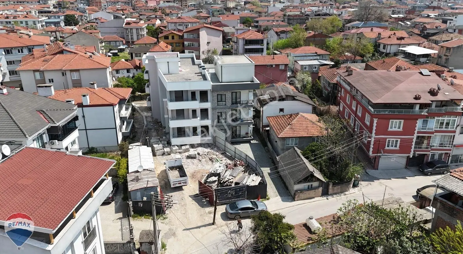 Yenicami'de Şehrin Kalbinde Kaçırılmayacak 2+1 Fırsatı