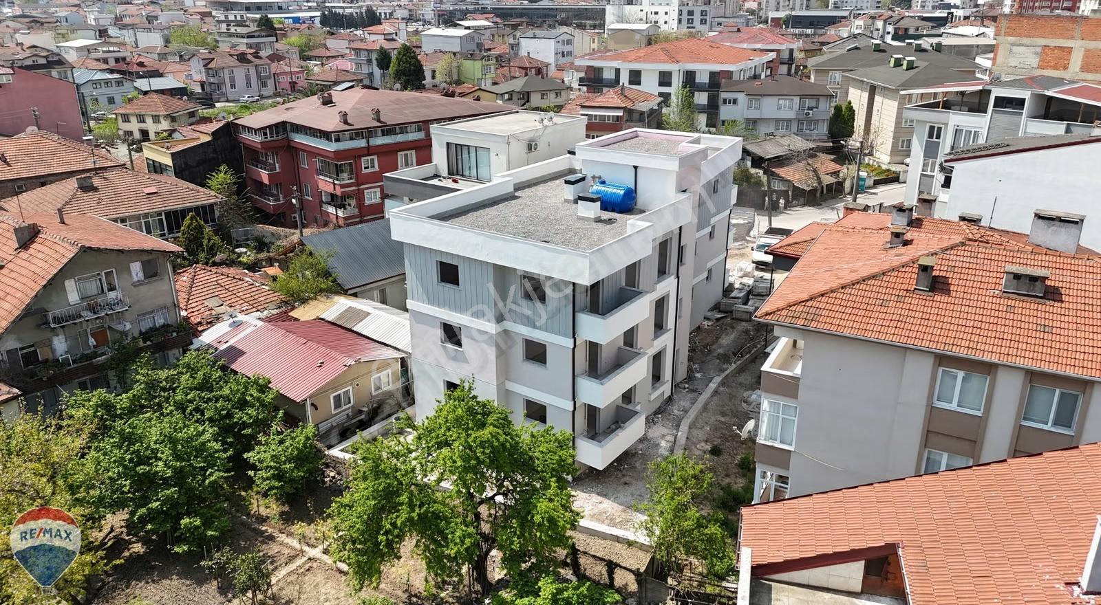 Yenicami'de Şehrin Kalbinde Kaçırılmayacak 2+1 Fırsatı - Görsel 9