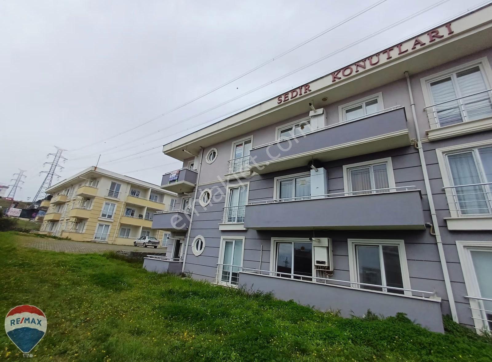 Remax Mavi Rıdvan Gedikten Kemalpaşada Eşyalı Kiralık 2+1 Daire - Görsel 8