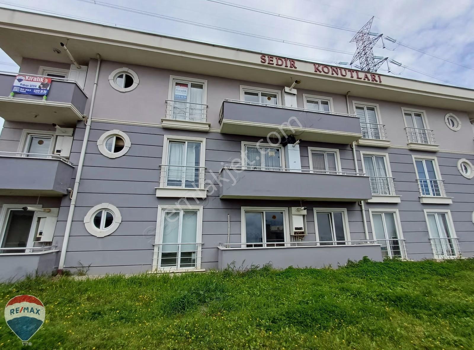 Remax Mavi Rıdvan Gedikten Kemalpaşada Eşyalı Kiralık 2+1 Daire - Görsel 26