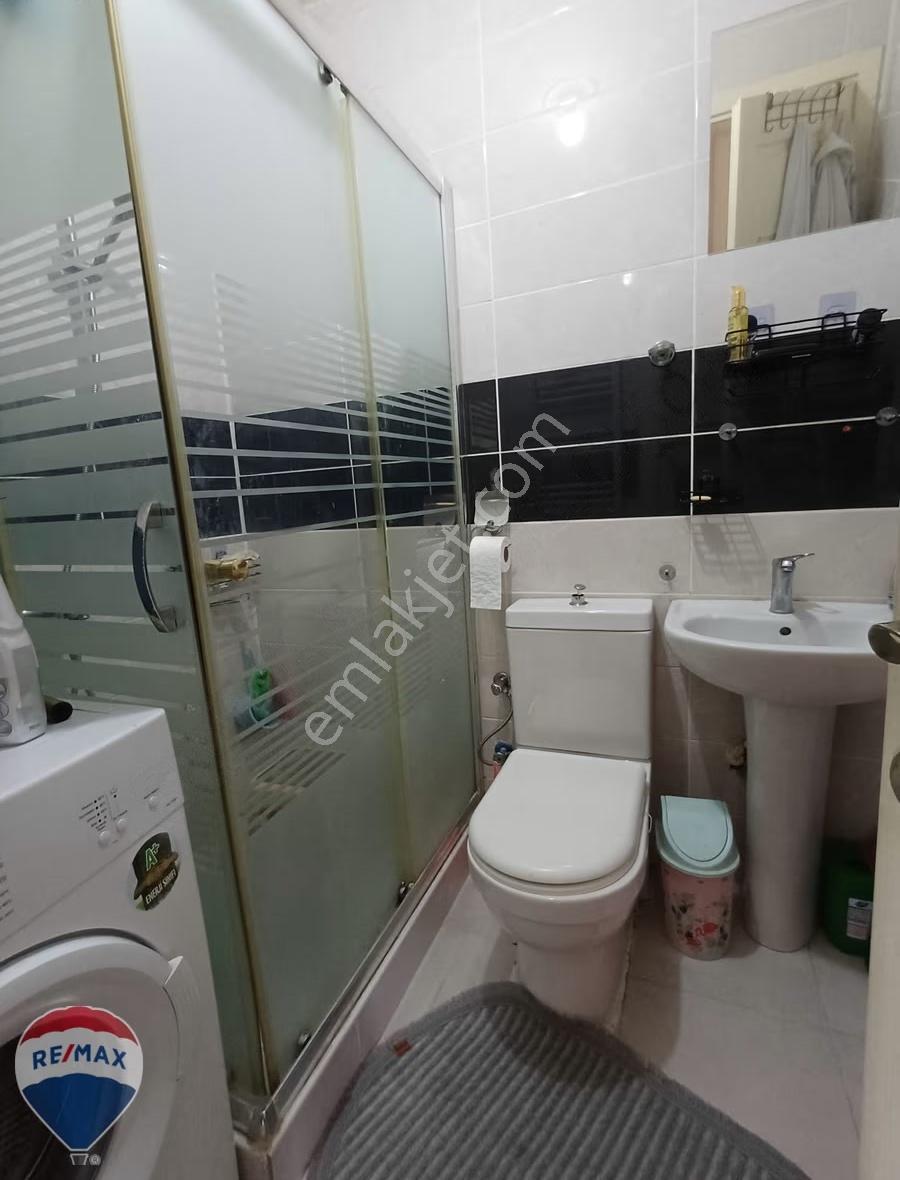 Remax Mavi Rıdvan Gedikten Kemalpaşada Eşyalı Kiralık 2+1 Daire - Görsel 5