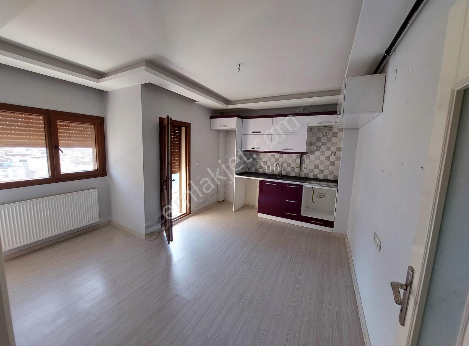 Buca Kozağaç'ta Satılık 2+1 Daire (85m², Meydan Yakını) - Görsel 4