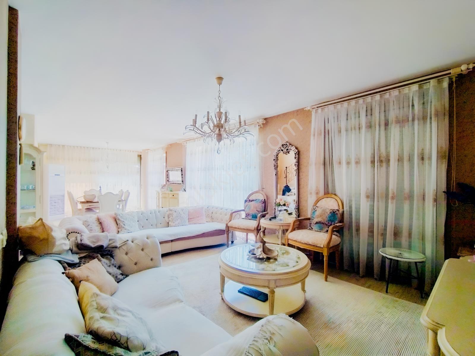 Bodrum Konacıkta Satılık 4+1 Müstakil Havuzlu Villa - Görsel 24