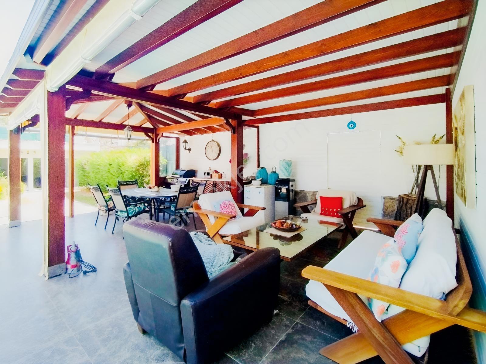 Bodrum Konacıkta Satılık 4+1 Müstakil Havuzlu Villa - Görsel 17