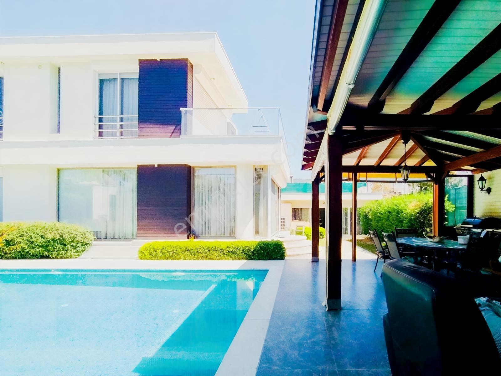 Bodrum Konacıkta Satılık 4+1 Müstakil Havuzlu Villa - Görsel 16